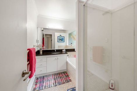 Photo of property in 4 Palm Court, Mount Maunganui, 3116