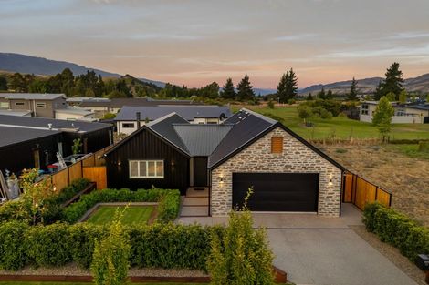 Photo of property in 37 Magnum Drive, Cromwell, 9310