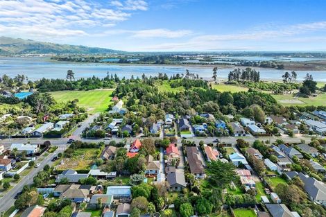 Photo of property in 269 Estuary Road, South New Brighton, Christchurch, 8062