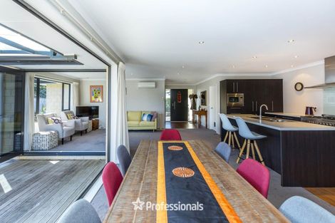 Photo of property in 19 Brentwood Street, Trentham, Upper Hutt, 5018