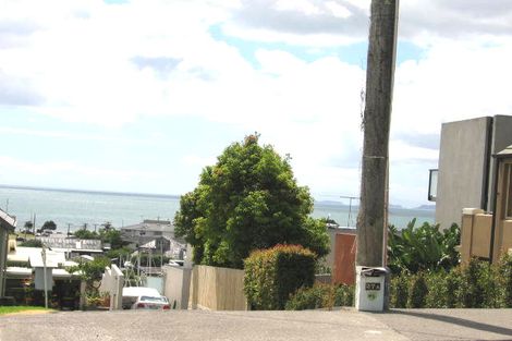 Photo of property in 27a Prospect Terrace, Milford, Auckland, 0620