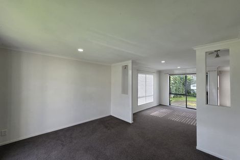 Photo of property in 109 Charles Prevost Drive, The Gardens, Auckland, 2105
