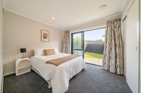 Photo of property in 52 Mawai Hakona Drive, Wallaceville, Upper Hutt, 5018