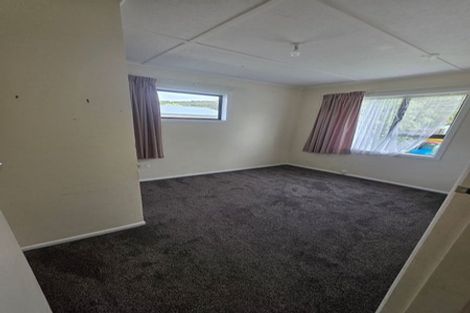 Photo of property in 27 Wainuiomata Road, Wainuiomata, Lower Hutt, 5014