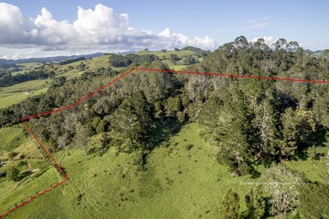 Photo of property in 94 Hahei Beach Road, Hahei, Whitianga, 3591