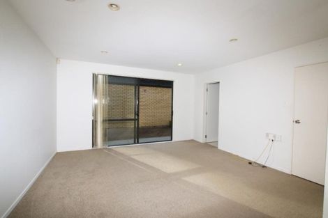 Photo of property in Albany Gardens, 23 Masons Road, Oteha, Auckland, 0632