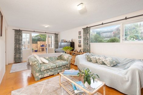 Photo of property in 51 Gordon Avenue, Forrest Hill, Auckland, 0620