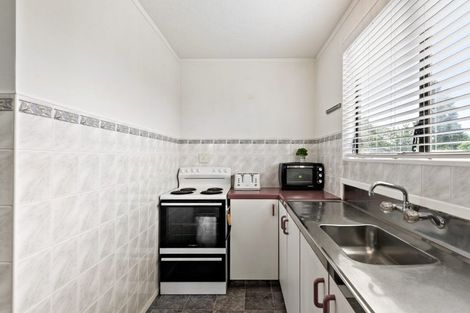 Photo of property in 2/8 Murray Street, Wallaceville, Upper Hutt, 5018