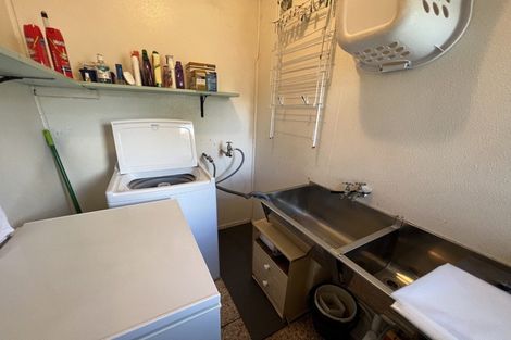 Photo of property in 272 College Street, West End, Palmerston North, 4412