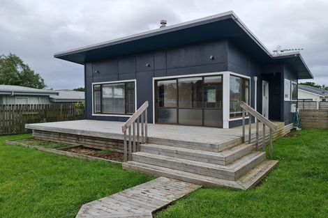 Photo of property in 15a Brixton Road, Manly, Whangaparaoa, 0930