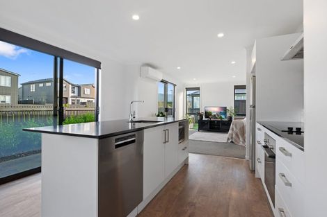 Photo of property in 14 Huriana Crescent, Te Puke, 3119