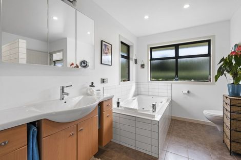 Photo of property in 11a Access Road, Kerikeri, 0230