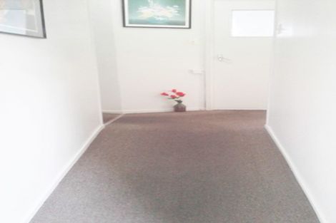 Photo of property in 39a Forrest Hill Road, Milford, Auckland, 0620
