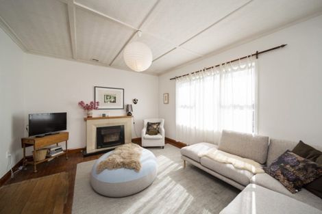 Photo of property in 20 Cameron Street, New Plymouth, 4310