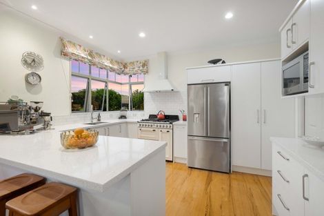 Photo of property in 25 Rewa Rewa Valley, Tairua, 3508