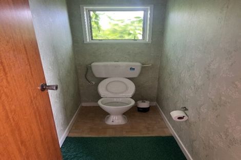 Photo of property in 10 Winiata Place, Otaki, 5512