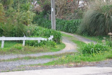 Photo of property in 609 Thames Coast Road, Waiomu, Thames, 3575