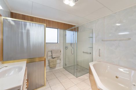 Photo of property in 4 Nikau Place, Otaki, 5512