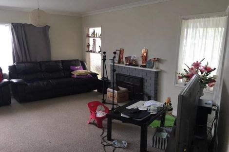 Photo of property in 8 Dickey Street, New Windsor, Auckland, 0600