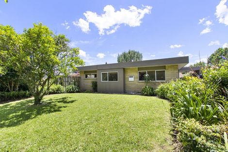 Photo of property in 114 Totara Drive, Pukete, Hamilton, 3200