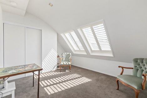 Photo of property in 5/50 Marine Parade, Mount Maunganui, 3116