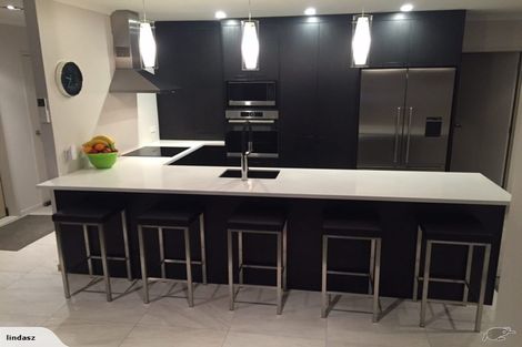 Photo of property in 3 Frank Knight Place, Waiuku, 2123