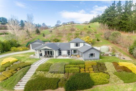 Photo of property in 672 Swamp Road, Puketapu, Napier, 4183