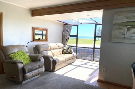 Photo of property in 1 Domain Terrace, Karoro, Greymouth, 7805