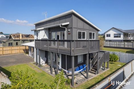 Photo of property in 4b Dillon Street, Waihi Beach, 3611