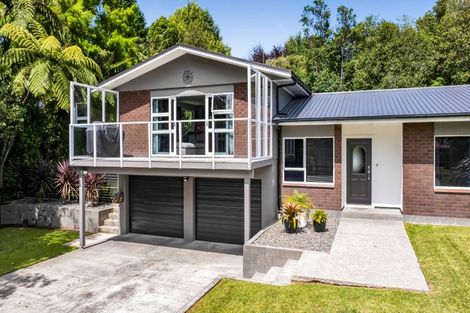 Photo of property in 21 Tainui Terrace, Inglewood, 4330