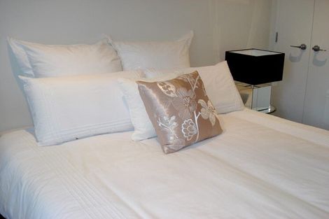 Photo of property in Monument Apartments, 2b/245 Wakefield Street, Te Aro, Wellington, 6011