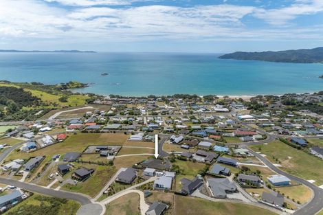 Photo of property in 11 Oden Hill, Coopers Beach, 0420