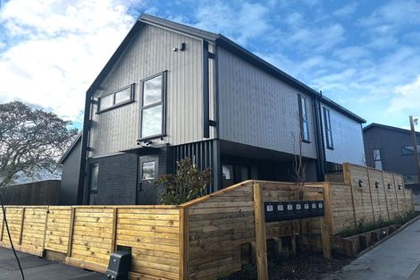 Photo of property in 1/6 Victoria Street, Ebdentown, Upper Hutt, 5018