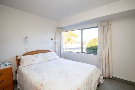 Photo of property in 15 Walton Place, Ngatea, 3503