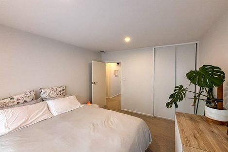 Photo of property in 4/27 Oxley Avenue, St Albans, Christchurch, 8014