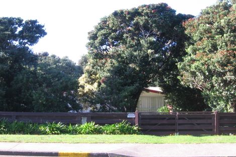 Photo of property in 62 Field Way, Waikanae Beach, Waikanae, 5036