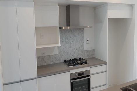 Photo of property in 18 Timu Road, Long Bay, Auckland, 0630