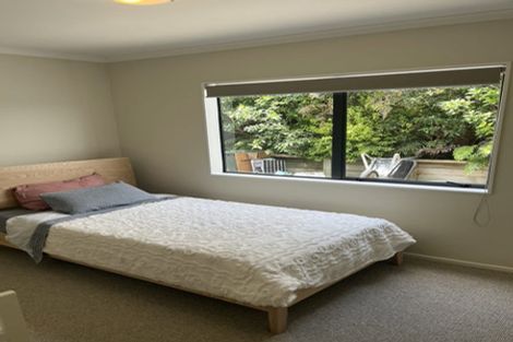Photo of property in 7 Lowry Heights, Stokes Valley, Lower Hutt, 5019