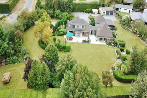 Photo of property in 13 Kowhai Drive, Darfield, 7510