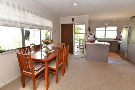 Photo of property in 40b Donald Street, Stanmore Bay, Whangaparaoa, 0932