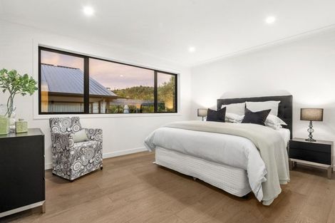 Photo of property in 5 Kina Place, Long Bay, Auckland, 0630