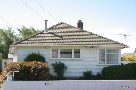 Photo of property in 33 Vancouver Crescent, Wainoni, Christchurch, 8061