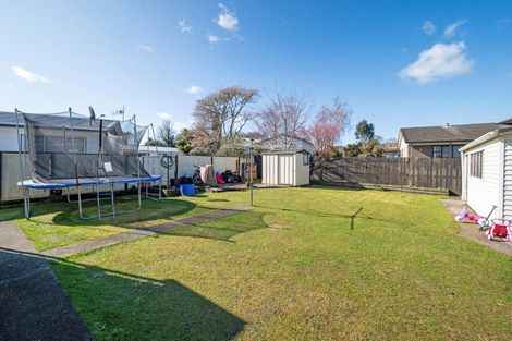 Photo of property in 17 Owhatiura Drive, Lynmore, Rotorua, 3010