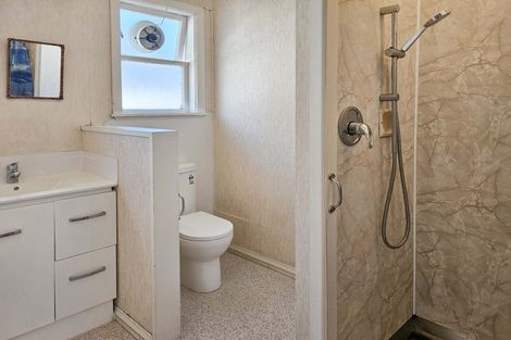 Photo of property in 5 Fry Street, Boulcott, Lower Hutt, 5010