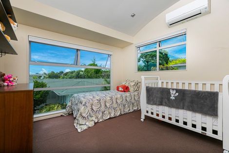 Photo of property in 1/40 Beulah Avenue, Rothesay Bay, Auckland, 0630