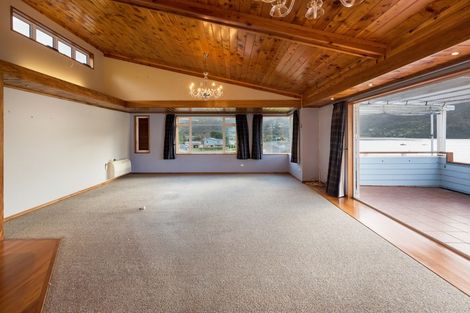 Photo of property in 27 The Parade, Okiwi Bay, French Pass, 7193