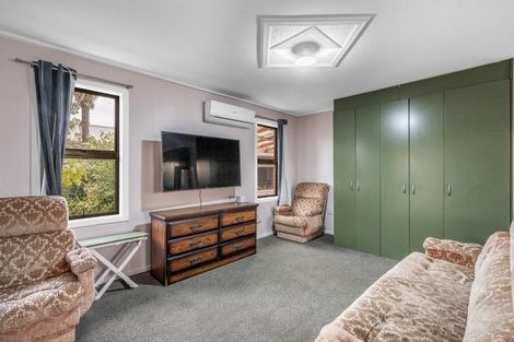 Photo of property in 36 Holloway Street, Waikiwi, Invercargill, 9810