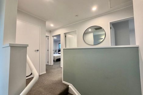 Photo of property in 99 Battalion Drive, Papakura, 2110