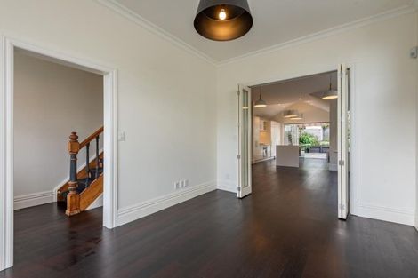 Photo of property in 12 Roy Street, Newtown, Wellington, 6021