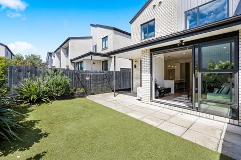 Photo of property in 6 Desalt Drive, Hobsonville, Auckland, 0616